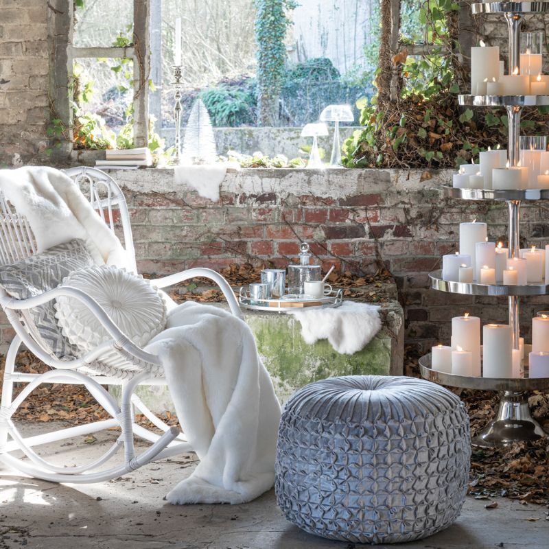 Fotel bujany Rattan biały