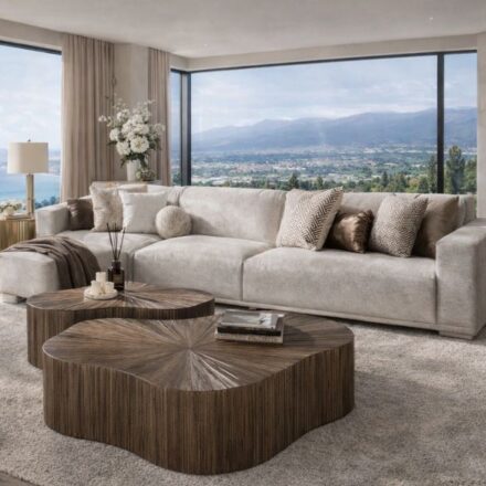 Stoliki kawowe Maya – rzeźbiarski design z drewna tekowego do nowoczesnego salonu